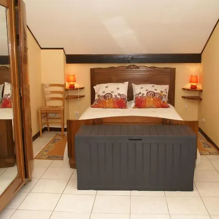 Villa Valley View In With Private Garden