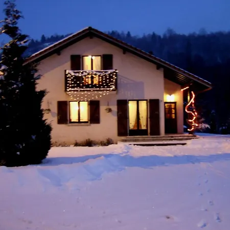 فيلة In La Bresse Near Slopes Le Ménil